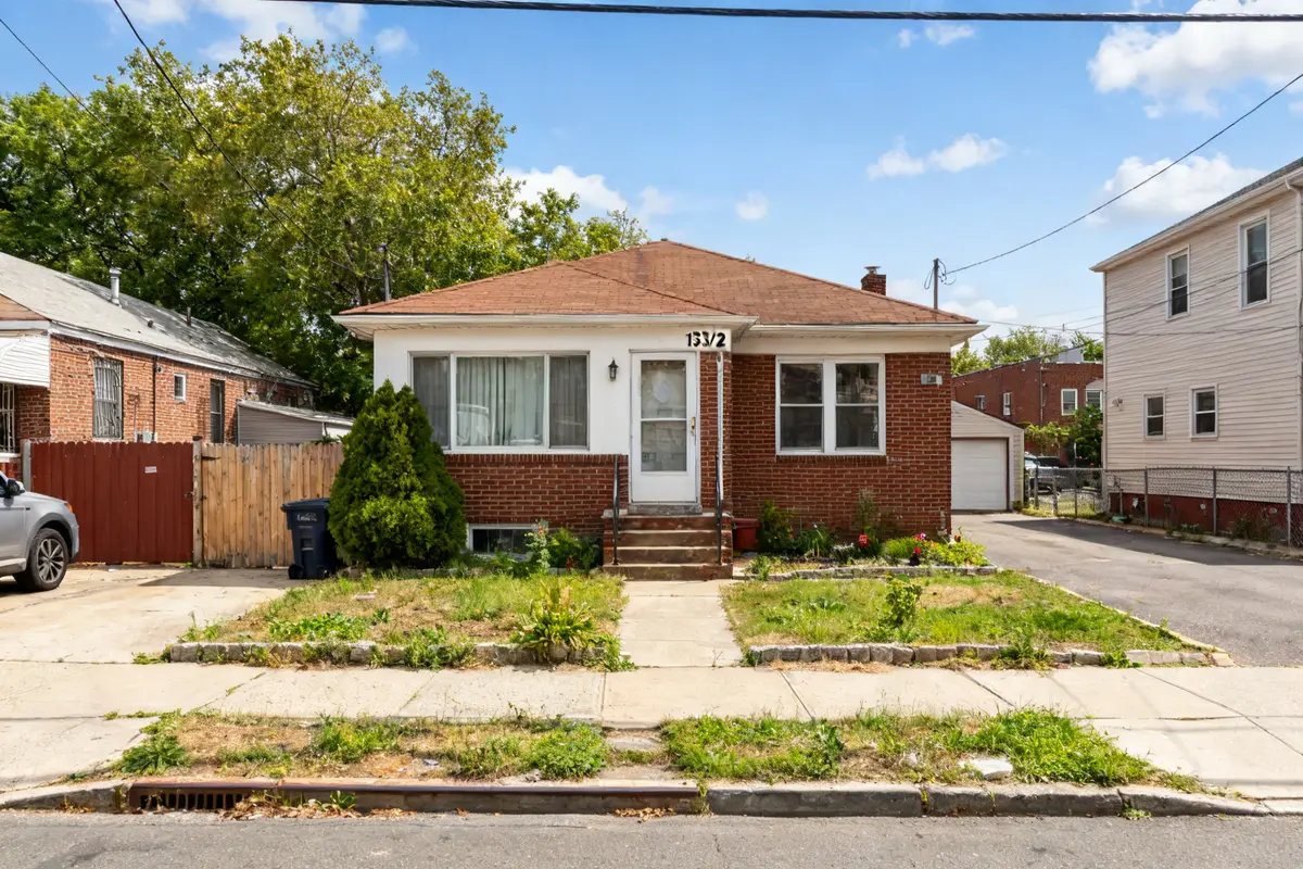 133/12 Property Addresses and Zoning Insights in South Ozone Park